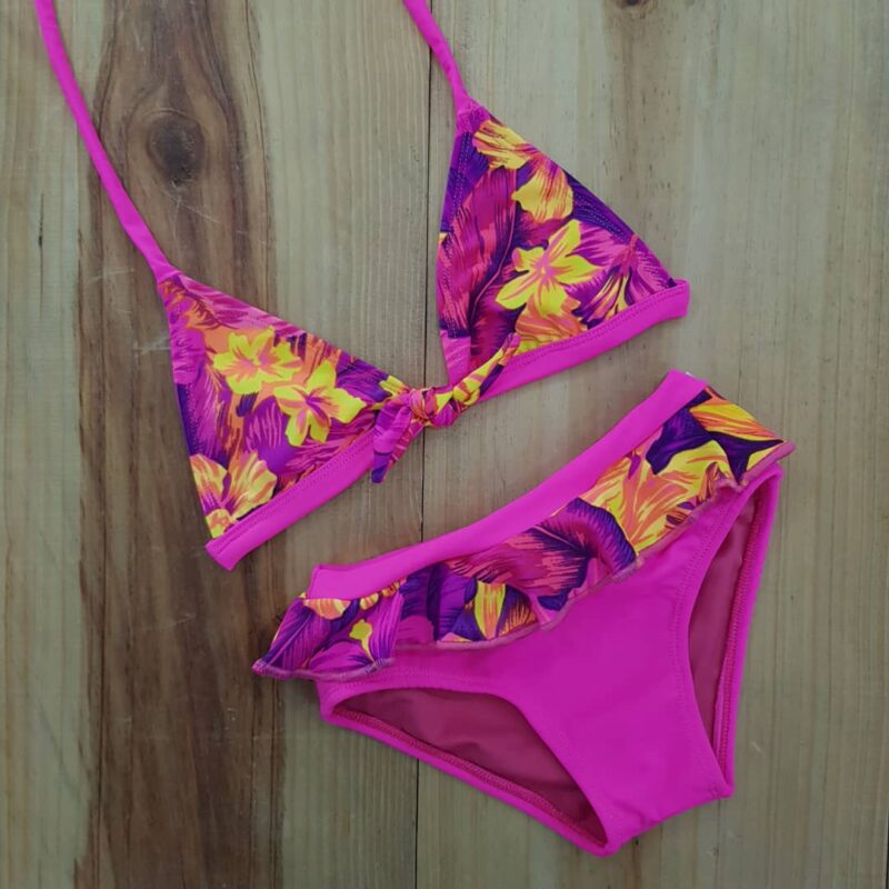 Triangle Flowers